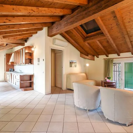 Mazzini Apartman Triuggio